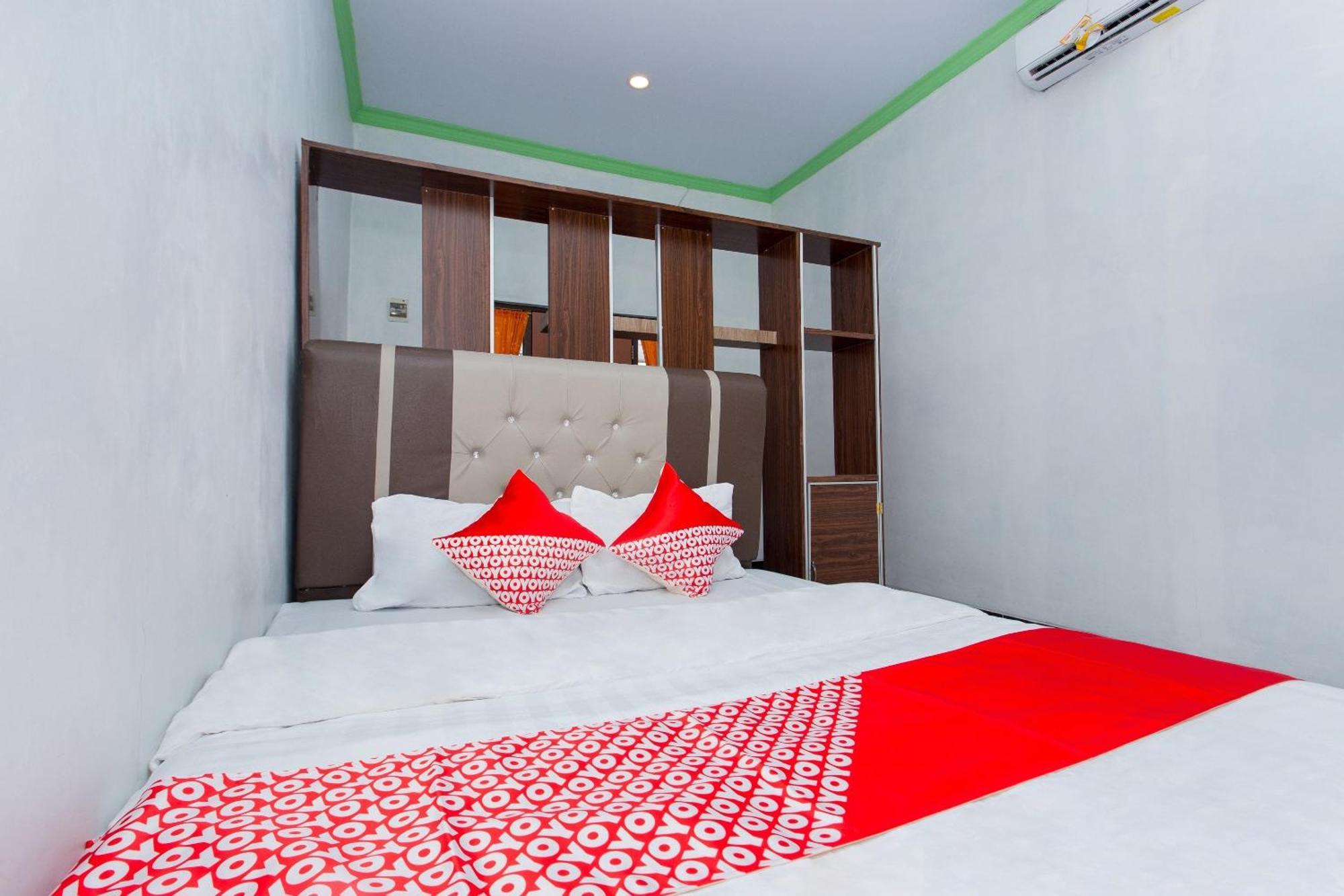 Hotel Vaccinated Staff - OYO 2873 Griya Annisa Tegal  Exterior foto